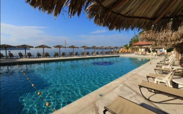 Suite frente al mar en Torres Gemelas Acapulco Exterior foto